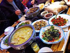 -东北食府·铁锅炖(花溪湾店)