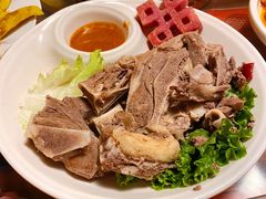 手抓羊肉-吉祥圣雪藏餐