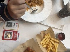 -必胜客(华地店)