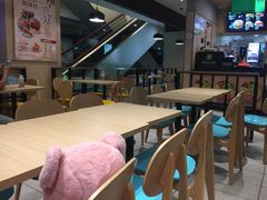 大堂-德克士(崂山百货店)