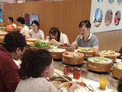 -龍歌自助小火锅(市南金茂湾店)