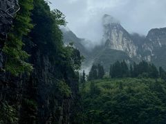 -鹿院坪生态旅游景区