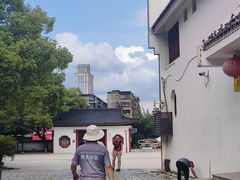 -绳金塔