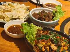 -炼火烤肉店