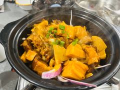 -梓檚中餐厅湖北菜小龙虾武昌鱼排骨藕汤(黄鹤楼店)