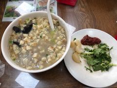 羊肉泡馍-东关吉祥西安腊汁肉夹馍(健德门店)