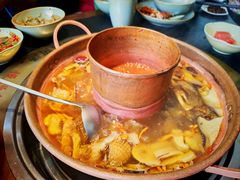 -菌自由丨野生菌火锅特色庭院餐厅(丽江古城店)