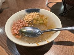 -肖四女乐山跷脚牛肉(世博源店)