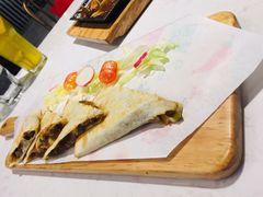 墨西哥芝士牛肉烤饼-TA'塔雀 墨西哥餐厅(江都金鹰店)