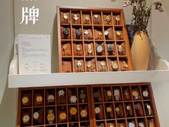 -LADY FAFA(巨鹿路陕西南路路口店)