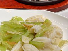 -荟廷·晶萃(陆家嘴尚悦湾店)