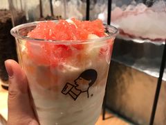 桃桃冰淇淋加红柚-喜茶(深圳东门1234店)