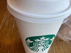 榛子风味拿铁-星巴克(无锡百联奥特莱斯店)