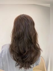 -虫二·专注健康烫染沙龙