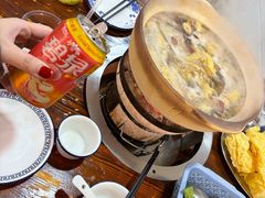 -威邵鸡煲(西华路总店)