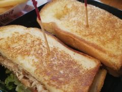 -The Habit Burger Grill 哈比特汉堡(复兴soho店)