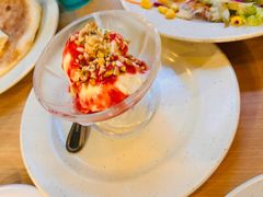 树莓酱冰淇淋-萨莉亚意式餐厅(东山口店)