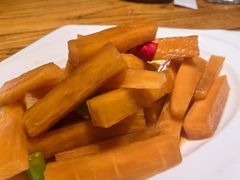 -苹果树下艺术餐厅(宋庄店)