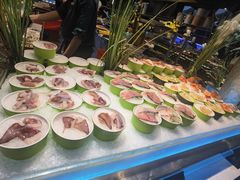 -V-ONE西雅图海鲜自助餐厅(仓山万达广场店)