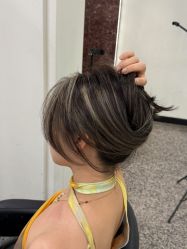 -SWANK SALON