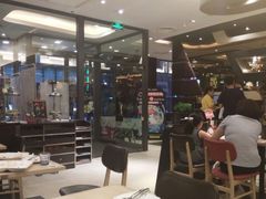 大堂-必胜客(滨江店)