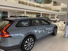 -杭州中沃沃尔沃4S店(滨江区店)