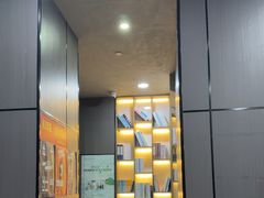 -丽辰酒店(深圳翻身地铁站店)
