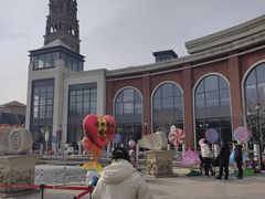 -王府井奥莱棋盘山小镇