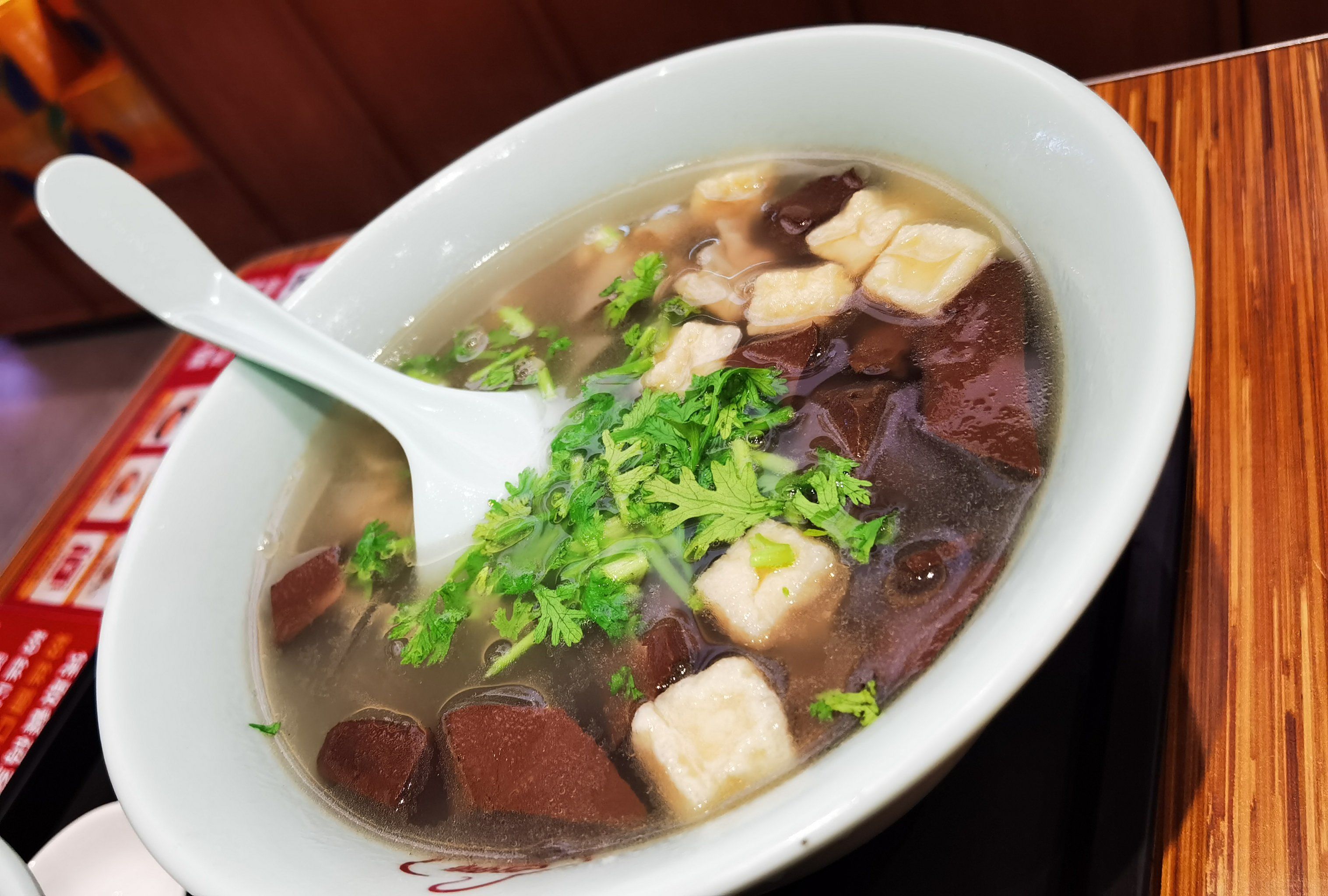 鸭血粉丝汤