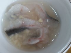 -濠轩阁特色生蚝火锅(水湾路店)