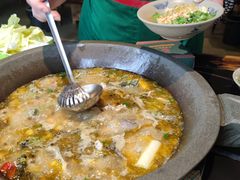 -石锅苗苗鱼(武汉首店)