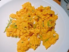 金雀花炒蛋-一朵菌·野生菌探索家火锅(南亚店)