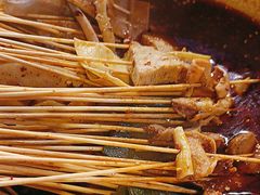 -拈签一笑黄牛肉辣卤串串