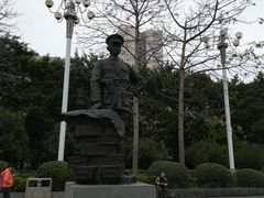-英雄广场