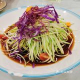 都是大盆的徐州菜，两个人点菜比较难