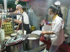 -清真老马家国华牛奶鸡蛋醪糟(正宁路店)