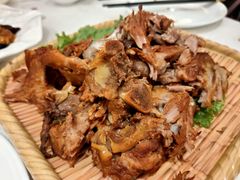 铁勺熏大骨-大铁勺新津菜(东丽阳光新业广场店)