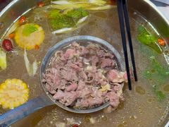 -乡土黄·鲜牛肉火锅·小龙虾(兴业街店)