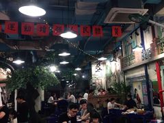 大堂-马路边边串串香形象店(磐石路店)