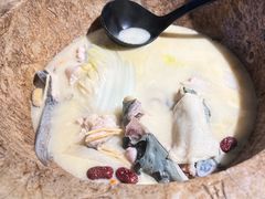 -云荷里·蒸汽石锅鱼·云南菜(中发百旺店)