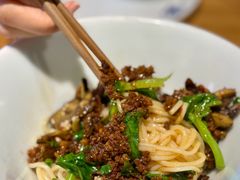 -一坐一忘云南菜(嘉里中心店)