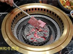 -山川小町·极番烧肉(新地假日广场店)