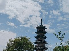 -龙华寺