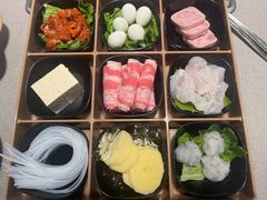 -海底捞火锅(方圆荟店)