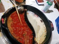 鸳鸯锅-钢管厂五区小郡肝火锅串串香(总店)
