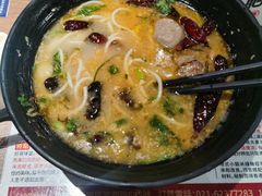 -肥汁米蘭香港米线(定西路店)