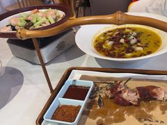 -香山湖家家宴(中山陵店)