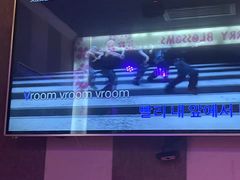 -唱吧麦颂KTV(松江五龙商业广场店)