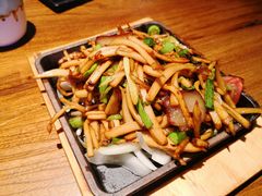 -川人百味(金安中央大街店)