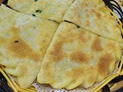 -鹤乡东北菜(崮山路店)